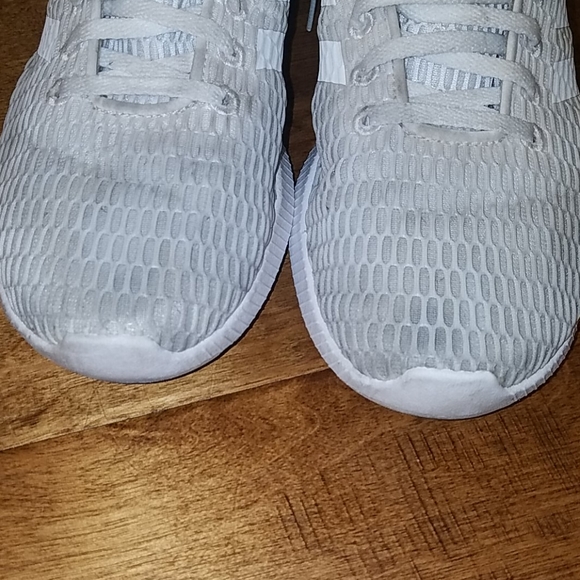 Adidas Cloudfoam Lite Racers - Picture 9 of 13